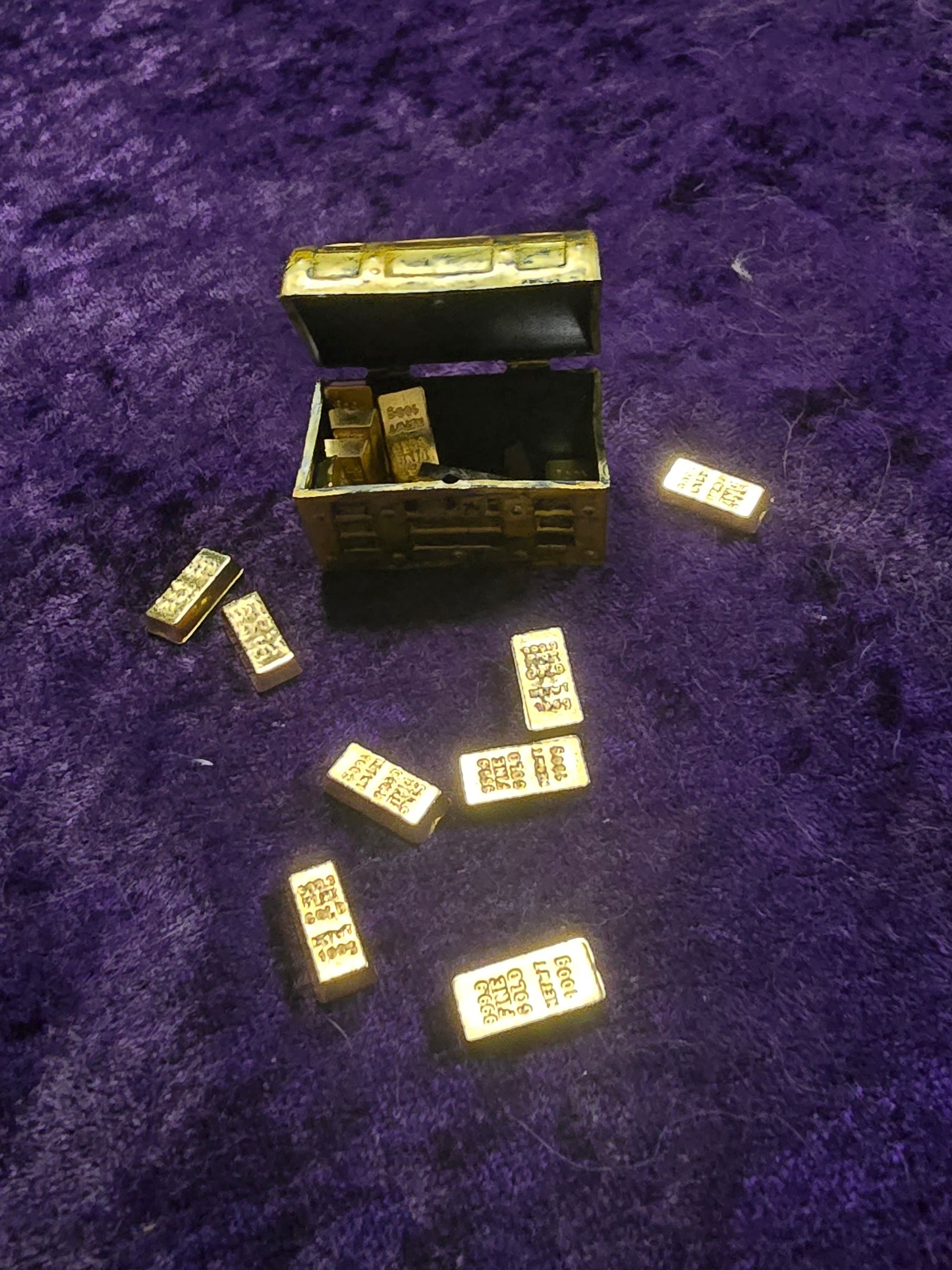 Mini Treasure Chest